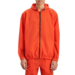 OEM ODM Survêtement coupe-vent avec bandes réfléchissantes et sweat à capuche réglable pour le jogging de nuit et l'entraînement en salle de sport - Product Image 2