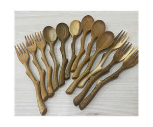 100% Cuillère Fourchette en bois fabriquée à partir de bois-ArtisanGrove Cuillères en bois faites à la main-Cuillères de cuisine durables fabriquées dans la nature - Product Image 4