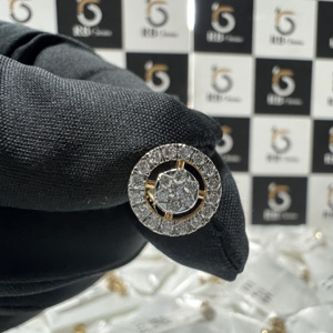 Pendientes de Diamantes Redondos Cultivados en Laboratorio VVS para Mujer, Oro Sólido de 14k, Certificados por IGI, RB GEMS RB2650, Elegantes y Clásicos para Compromiso - Product Image 1