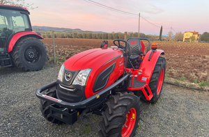 รถแทรกเตอร์ขนาดเล็ก KIOTI DK6020 คุณภาพพรีเมียม รุ่นใหม่ ขับเคลื่อน 4 ล้อ – เครื่องยนต์ดีเซล พร้อมใช้งาน เครื่องจักรกลการเกษตรกำลังสูง - Product Image 6