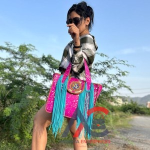 Sacs de créateur Offre Spéciale sac fourre-tout en cuir de fourrure de vachette femmes multi-usage sac à main élégant nouveauté cheveux sur cacher sacs à main en fourrure métallique - Product Image 1