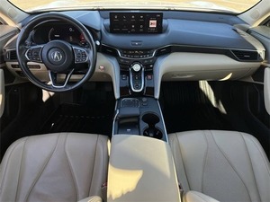 Acura TLX 4 portes berline 2024 d'occasion propre - Product Image 3