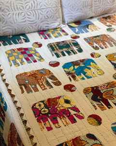 Cubrecama de Algodón con Diseño de Elefante en Patchwork, Colorido, Estilo Bohemio, para Uso en Hoteles, Suave - Product Image 1