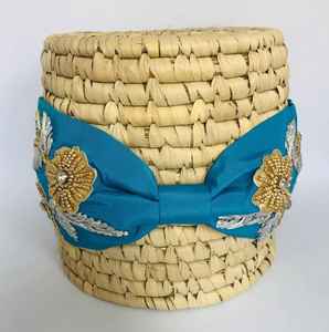 Diademas de tela azul bordadas a mano y con cuentas suaves acolchadas fácil de usar todo hecho a mano - Product Image 3