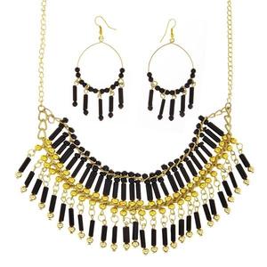 Tip Top Fashions Collier plaqué or avec perles noires 1105608 Bijoux de mode - Product Image 1