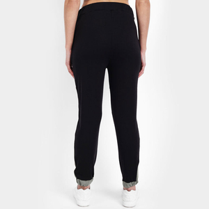 Pantalons de jogging pour femmes de qualité supérieure avec logo personnalisé, coupe régulière, cordon de serrage, élastique, 100% coton, séchage rapide, respirant, plat - Product Image 2
