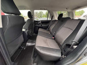 Usado 2017 T * oyota 4Runner TRD SUV - Product Image 6