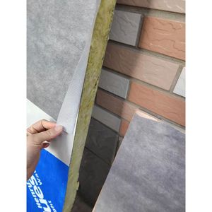 Membrana impermeable de tres capas de 80gsm y 180gsm para revestimiento de estructuras de madera, material de impermeabilización para villas. - Product Image 2