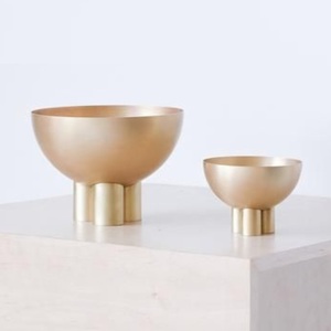 Bol de présentation sur pied en or champagne pour table à manger, centre de table décoratif, bol à fruits avec bordure perlée pour la décoration de table à manger - Product Image 4