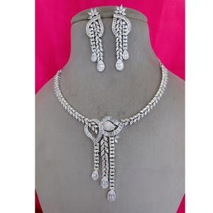 Conjunto de collar nupcial clásico de lujo para fiestas de aniversario de compromiso de boda para joyería de moda - Product Image 1