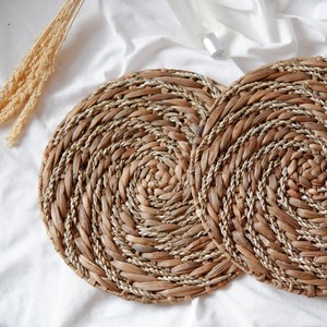 TienPhong Boho Handmade Natural Water Hyacinth Seagrass Resistant Dining Table Charger for Rustic Wedding Table - Product Image 6