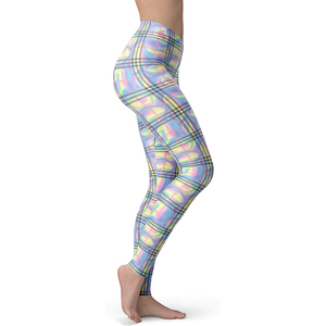 Pantalones de yoga con estampado personalizado para mujer, mallas deportivas, mallas de entrenamiento hechas en Pakistán, sublimadas, de alta calidad para mujer - Product Image 6