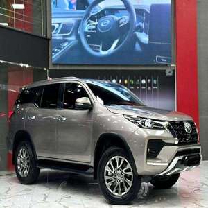 <span class=keywords><strong>Toyota</strong></span> <span class=keywords><strong>Fortuner</strong></span> VXR SUV <span class=keywords><strong>2023</strong></span> USADO PREMIUM, Impecable, Sin Historial <span class=keywords><strong>de</strong></span> Accidentes, Mejor <span class=keywords><strong>Precio</strong></span>, <span class=keywords><strong>Precio</strong></span> Económico, Disponible para Pedidos al por Mayor - Product Image 1