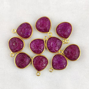 จี้อัญมณีรูปหัวใจทับทิมธรรมชาติขนาด12มม. 925เครื่องประดับโลหะแบบมีขอบทำด้วยเพชรที่มีเสน่ห์ - Product Image 3