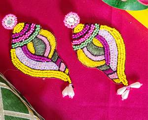 ต่างหูปักลายต่างหูลูกปัดหลากสีตามสั่งสำหรับผู้หญิงเครื่องประดับสำหรับงานเลี้ยงในราคาที่ดีที่สุด - Product Image 4