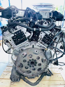 Motor V12 reconstruido con pistones nuevos y cigüeñal para proyectos de restauración automotriz e intercambio - Product Image 5