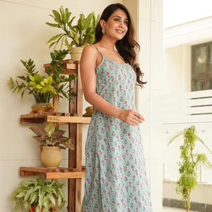 Robe sans manches indienne en coton faite à la main pour femmes imprimé floral été décontracté vêtements de plage ODM approvisionnement - Product Image 1