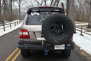 Export Ready 2004 LandCruisers 4WD SUV Left Hand <b>Drive</b> Diesel Automatic Transmission Luxury Off Road Vehicle Reliable Family SUV - Product Image 5