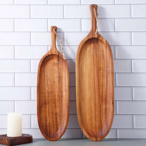 Plateau en bois élégant avec poignée Grandes et petites planches de service pour assiettes et bols en bois pour apéritif de fête - Product Image 1