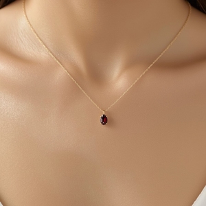 Collar con colgante de granate en forma de corazón de oro blanco de 14K | Joyería fina para Mujer | Joyería sostenible de fiesta OEM Tailandia - Product Image 1