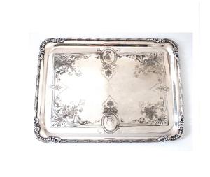 Plateau en laiton le plus tendance en platine poli de luxe avec poignées royales plateau de service de qualité en métal pour la vaisselle de mariage - Product Image 2