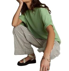 Camiseta de cuello redondo cuadrada de gran tamaño con ajuste relajado personalizado de la mejor calidad, Camiseta holgada verde Matcha activa con tu propio logotipo - Product Image 3