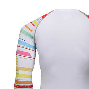 Haut de gamme respirant et écologique en Spandex/Polyester à manches longues pour MMA, tendance en ligne, en promotion avec service OEM - Product Image 4