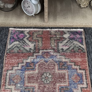 Vintage Turkish Rug Rug 1.5x2.4 ft, <b>Brown</b> Small Geometric <b>Wool</b> Rug - Product Image 4