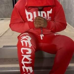 Guangzhou Shangshang pantalon de survêtement personnalisé à capuche ensemble 500gsm lourd strass en détresse soleil fané hommes hiver Logo - Product Image 5