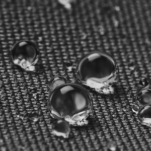 Veste de Pluie Coupe-Vent à Manches Longues de Couleur Unie à Prix Compétitif pour Hommes en Vente en Ligne - Product Image 4