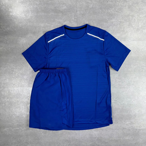 Nouveauté, ensemble de shorts de course décontractés pour hommes, hiver, séchage rapide, tissu respirant en polyester, 2 pièces, tenue de sport, t-shirts OEM - Product Image 1