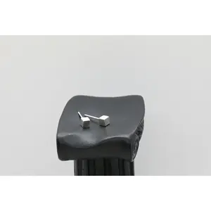 Orecchini a Perno Cubici in Argento Sterling con Diamante Taglio a Pera Placcati in Oro Rosa per Fidanzamento Include Confezione Regalo B11 - Product Image 5