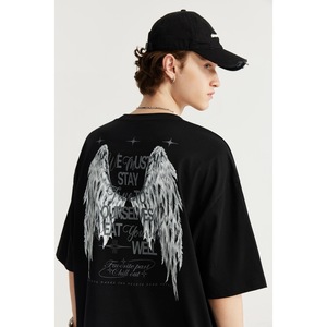 เสื้อยืดโอเวอร์ไซส์ผู้ชาย STREETLAB แขนสั้น พิมพ์ลายปีกนางฟ้าเรืองแสงในที่มืด สไตล์สตรีท ผ้าเจอร์ซีย์คอตตอน 100% - Product Image 3