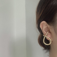 Boucles d'oreilles géométriques irrégulières en or pour femmes