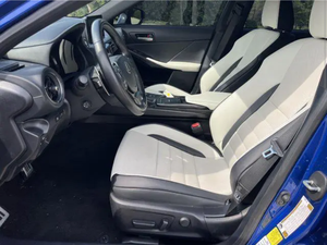 Sedán Deportivo de Lujo 2024 en Excelentes Condiciones, Automático, Gasolina, Alto Rendimiento, Tamaño Mediano, Ejecutivo, para Exportación - Product Image 2