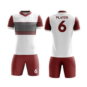 Uniforme de fútbol para hombres y niños de diseño personalizado, Conjunto de camiseta de fútbol de manga corta transpirable - Product Image 1