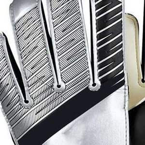 Fournisseur et fabricant de gants de gardien de but de football pour l'entraînement et les matchs, en provenance du Pakistan - Product Image 3