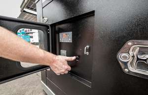 Générateur solaire Viking Industrial Gaia 5kVA 20kWh, énergie renouvelable avancée, batterie lithium-ion, connexion au réseau disponible - Product Image 4