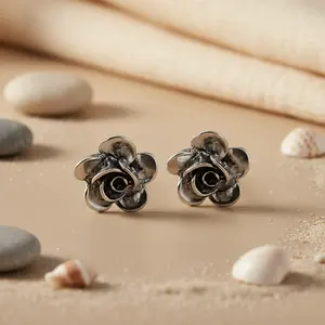 Boucles d'oreilles clous tendance pour femme en argent 925 plaqué or, motif fleur de rose avec diamant, pour mariage ou fiançailles, bijoux géométriques, cadeau - Product Image 1