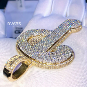 Colgante Personalizado con Letra Inicial 'P' en Moissanita Certificada de Lujo, Plata 925, Estilo Hip Hop para Raperos - Product Image 3