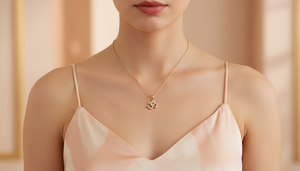 Pendentif en diamant avec symbole Om pour femmes - Product Image 5