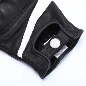 Guantes de moto personalizados para hombre y mujer, materiales de cuero, deportes, ciclismo, logotipo personalizado/Diseño, guante de carreras de motos de gama baja - Product Image 4