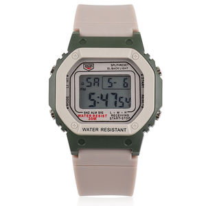 Orologio digitale con cinturino in Silicone quadrato Fournisseur De Montre Privatelabelwatchesdesign - Product Image 6