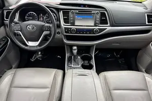 Toyota Highlander XLE 2015 - Product Image 2