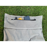 100% Baumwolle Sport Fitness Yoga Handtuch mit Befestigung für die Bank, Weiches Saugfähiges Schweißtuch 50x100 cm mit Reißverschlusstasche