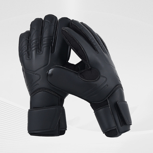 Gants de gardien de but de football pour adultes et enfants avec protection des doigts en latex respirant, équipement d'entraînement transfrontalier - Product Image 3