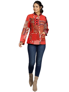 Veste matelassée unisexe en patchwork de sari en soie faite à la main, manteau d'hiver court avec motif de lettres, cadeau de Noël - Product Image 2