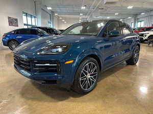 Porsche Cayenne Coupé 2024, construit avec soin - Product Image 5