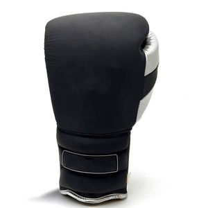 Gants de boxe de marque privée de qualité supérieure en cuir artificiel avec fonction extensible dans différentes tailles pour l'entraînement en gros oem - Product Image 4