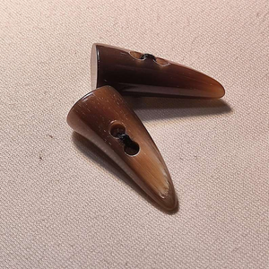 Punta de Hebilla de Cuerno de Búfalo Pulido, Gruesa, Resistente y Ecológica para Prendas de Invierno Pesadas, Abrigos Largos, Chaquetas y Bolsos Hechos a Mano - Product Image 6